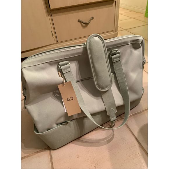 BEIS Bags Nwt Beis Weekender Bag In Matcha Green Poshmark